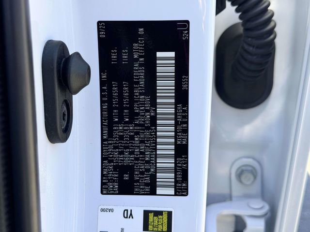 Used 2026 Toyota Corolla Cross LE FWD image 26