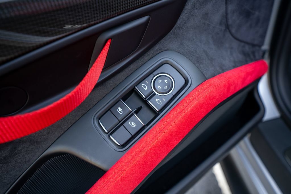 Used 2018 Porsche 911 GT2 RS RWD image 36