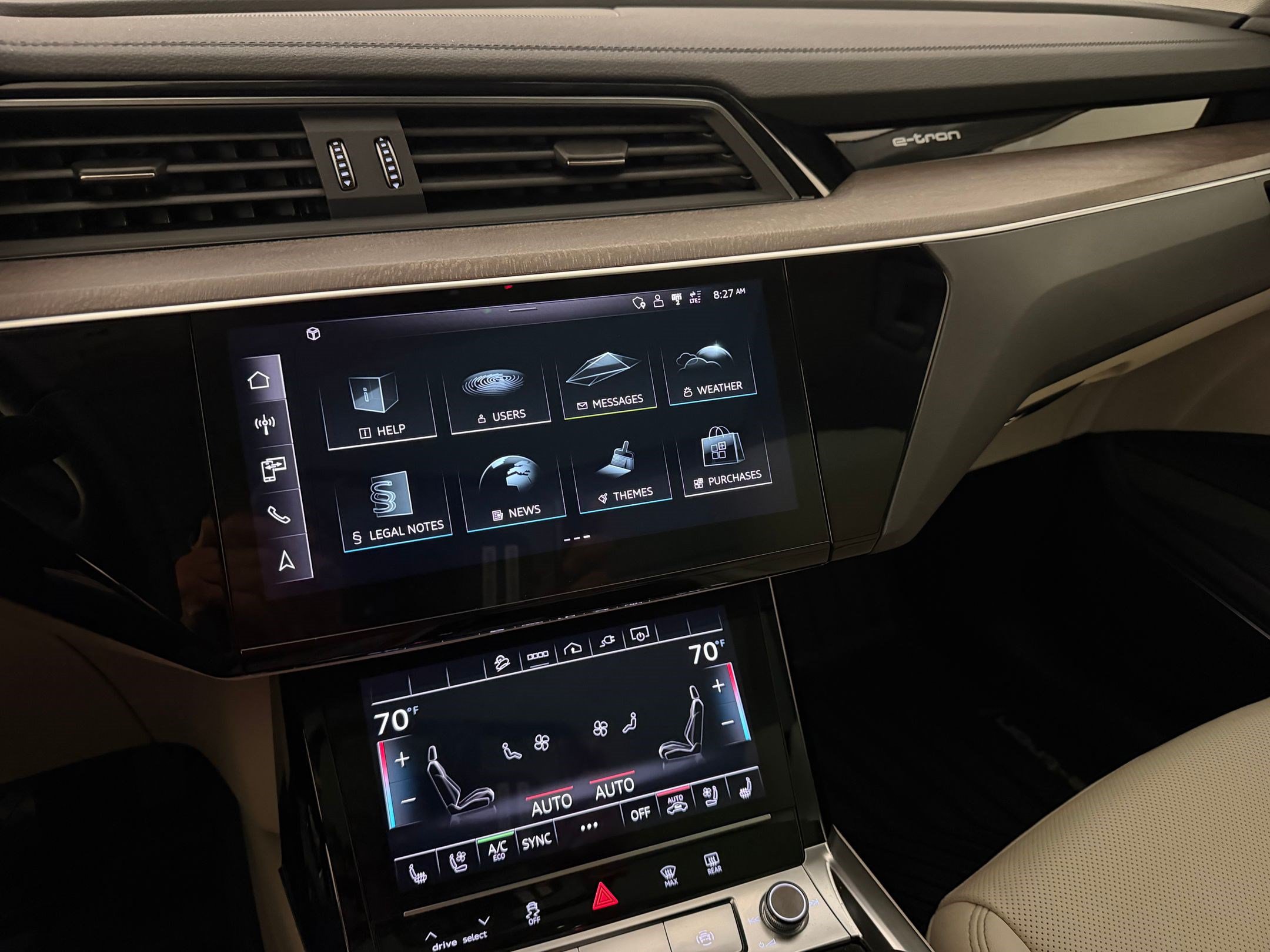 Certified 2023 Audi e-tron Premium Plus w/ Premium Plus Package AWD/4WD image 21
