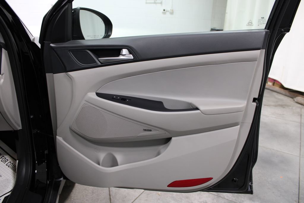 Used 2020 Hyundai Tucson Sport w/ Cargo Package image 30