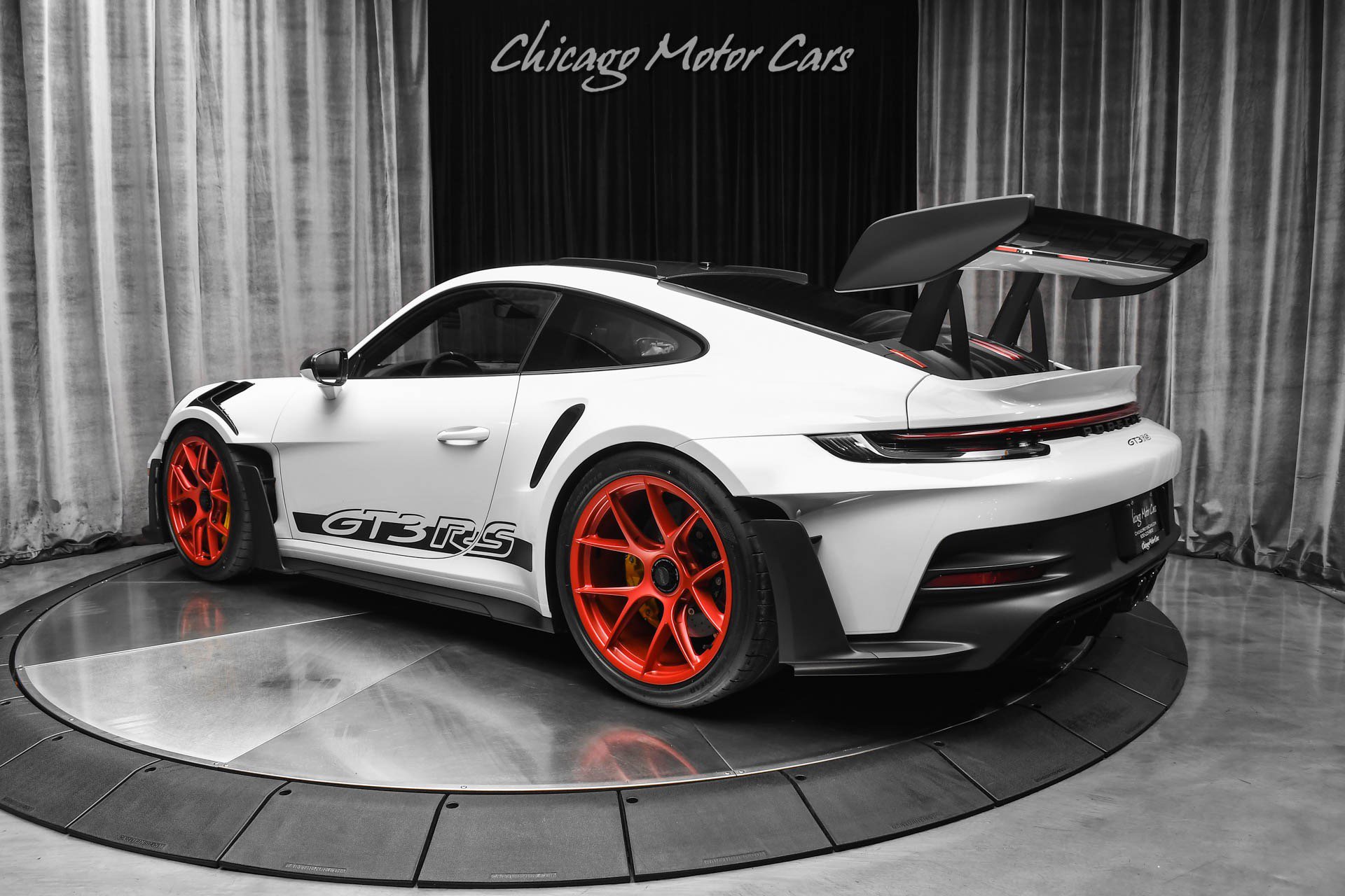 Used 2024 Porsche 911 GT3 RS image 3