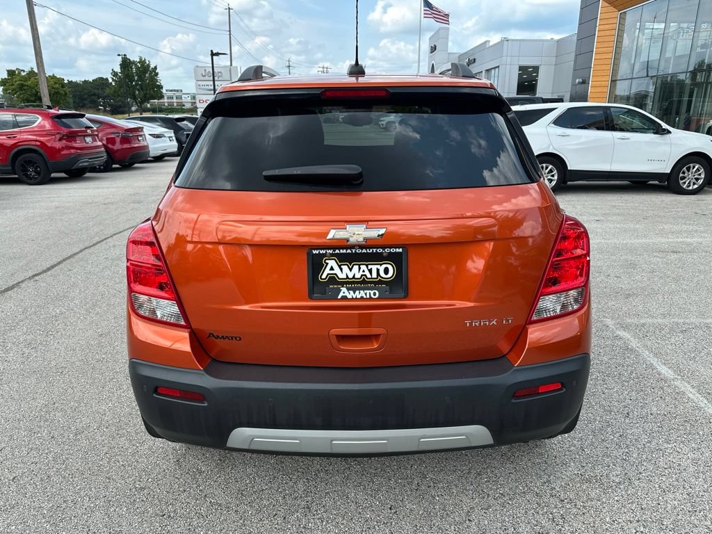 Used 2015 Chevrolet Trax LT w/ LT Sun and Sound Package FWD image 7