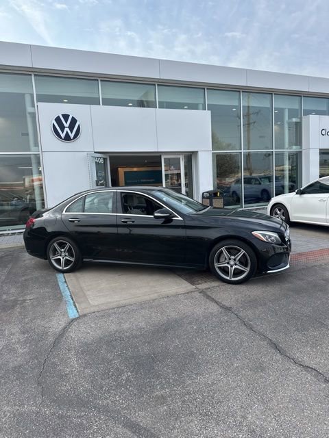 Used 2015 Mercedes-Benz C 400 4MATIC image 3