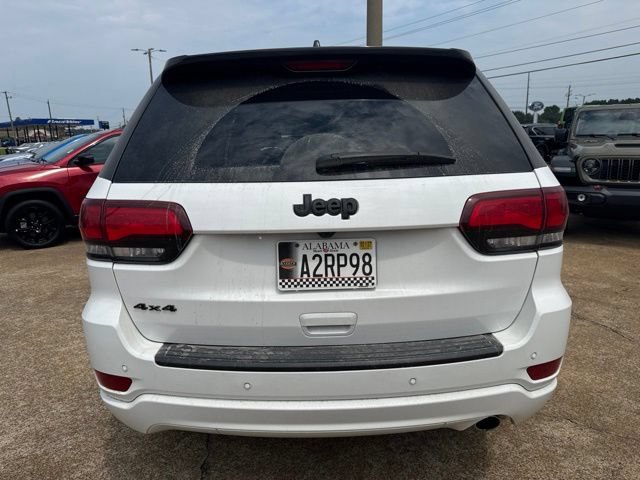 Used 2019 Jeep Grand Cherokee Altitude AWD/4WD image 6