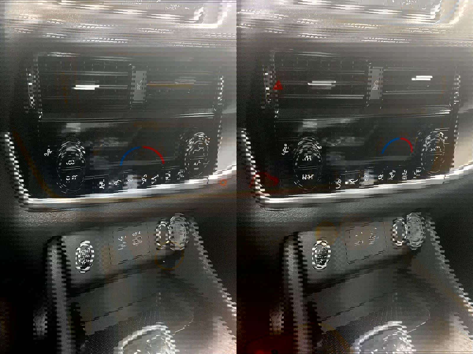 Certified 2023 Nissan Rogue SV w/ SV Premium Package image 26