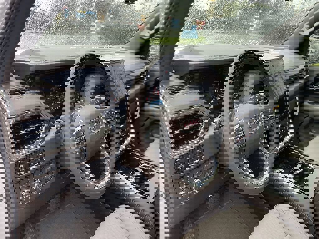 New 2026 GMC Yukon XL Elevation w/ Elevation Premium Package image 10