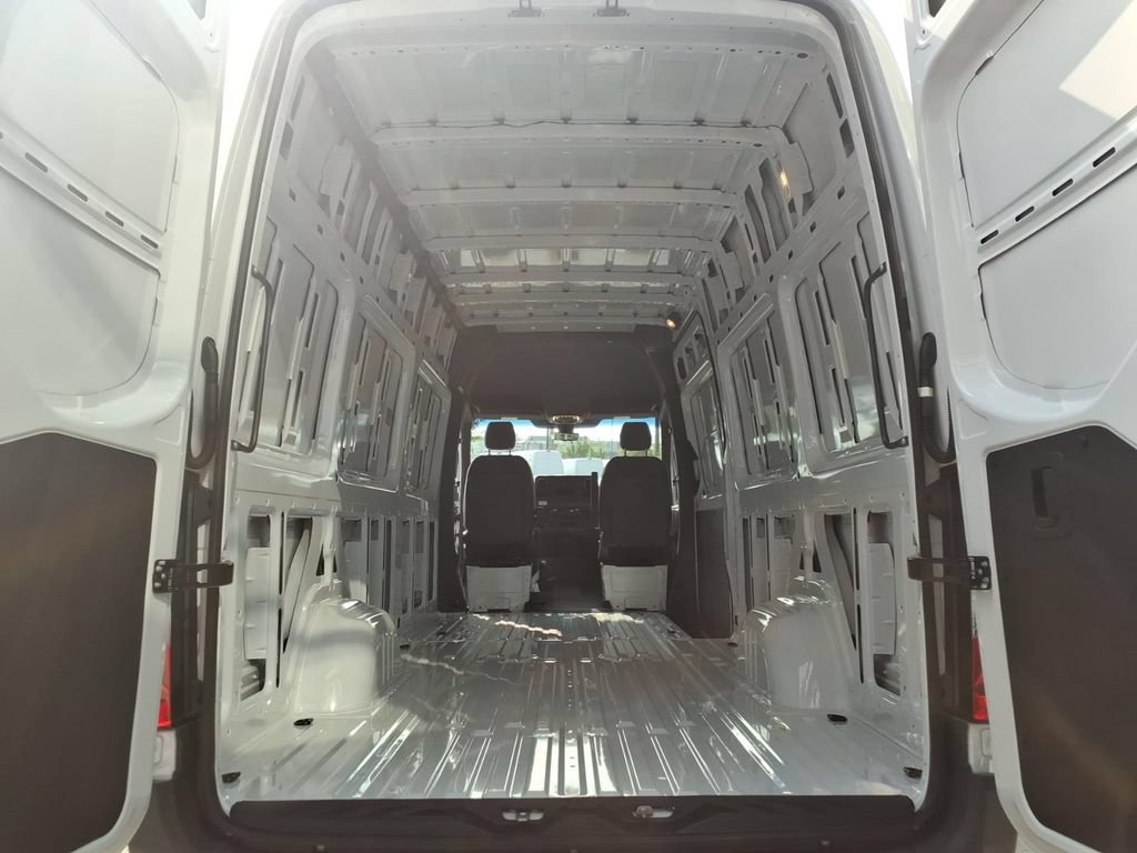 New 2026 Mercedes-Benz Sprinter 2500 image 26