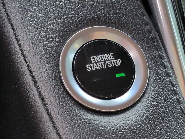 Used 2017 Cadillac Escalade Premium Luxury image 32