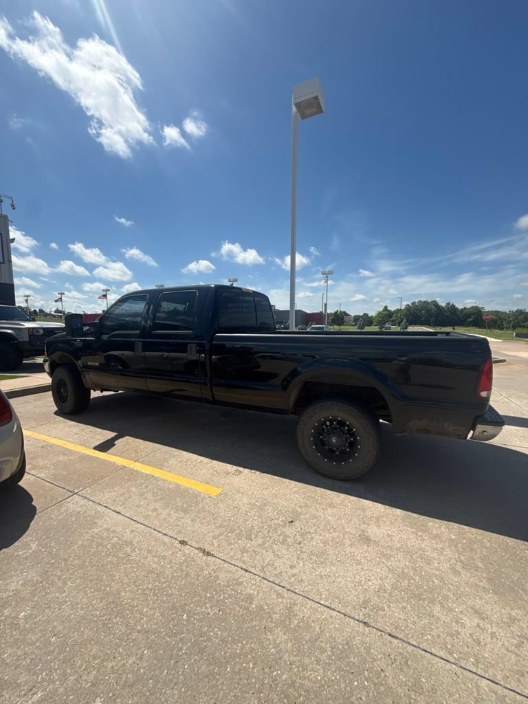 Used 2004 Ford F250 XLT AWD/4WD image 2