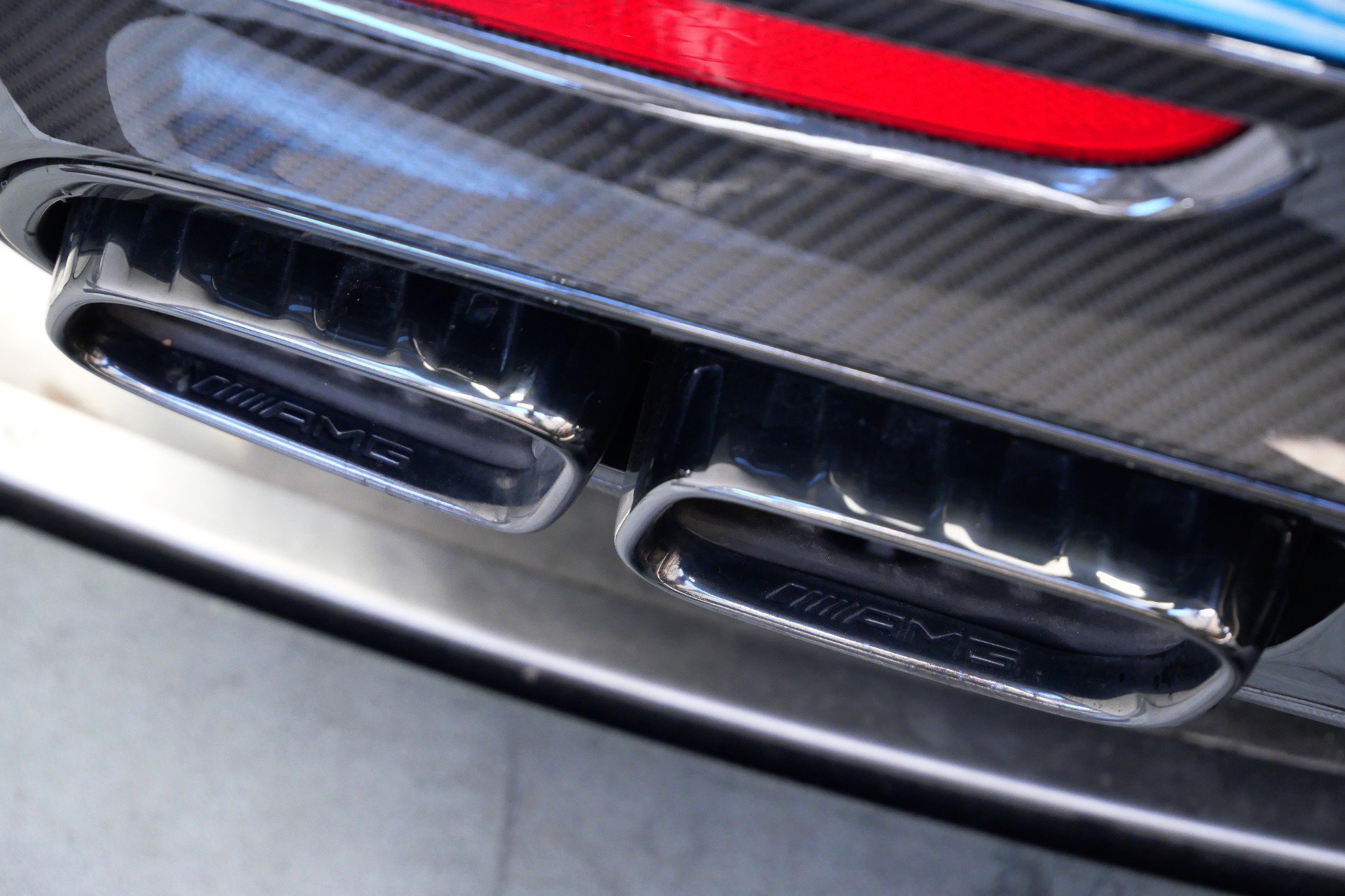 Used 2025 Mercedes-Benz SL 63 AMG S e Performance 4MATIC image 37