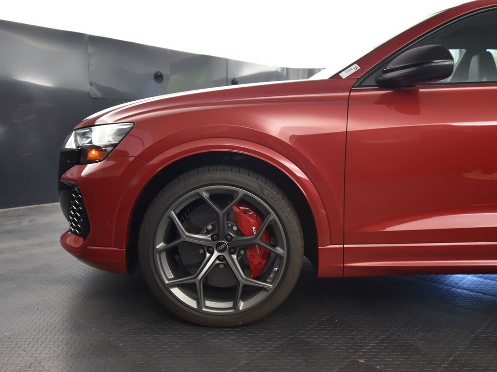 New 2025 Audi RS Q8 performance image 35