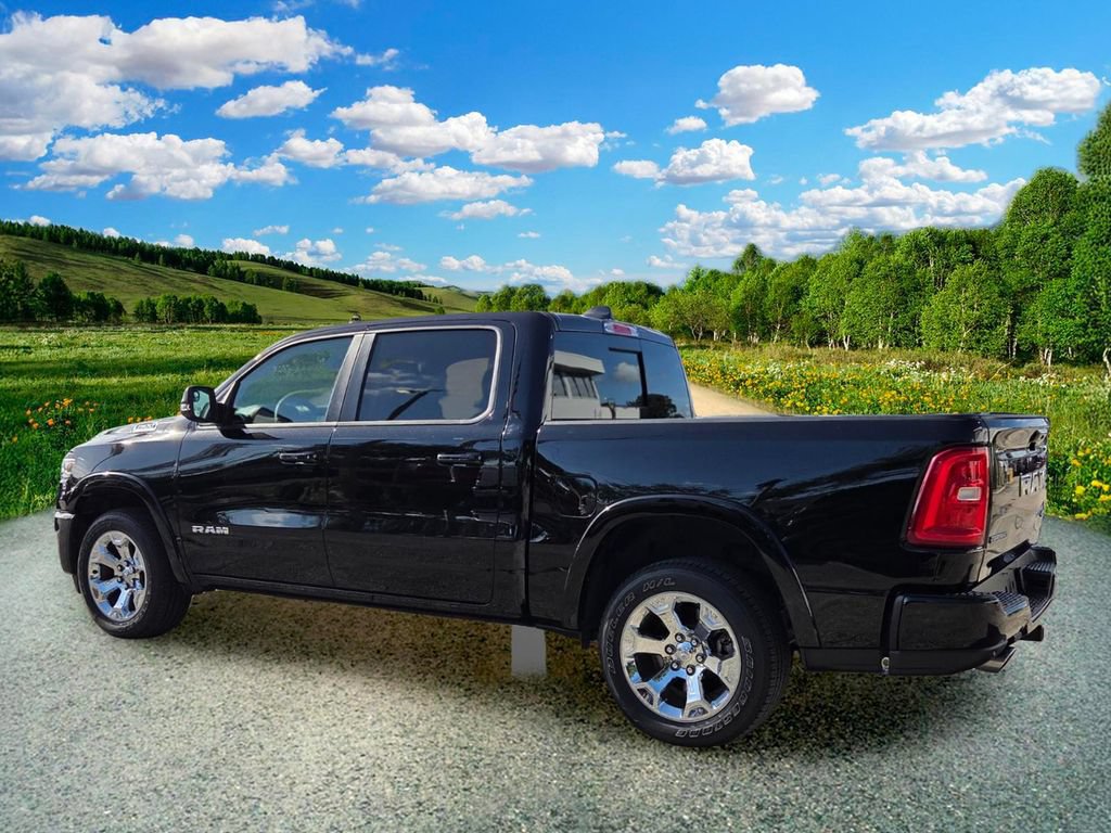 Used 2025 RAM 1500 Big Horn AWD/4WD image 4
