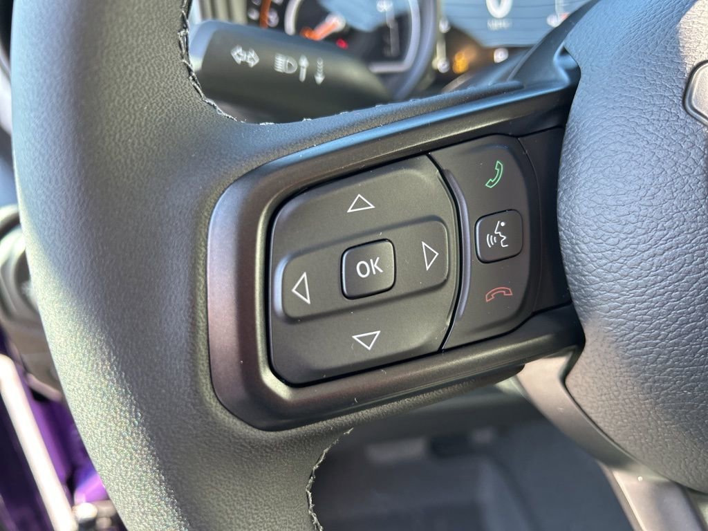 New 2026 Jeep Gladiator Sport AWD/4WD image 16