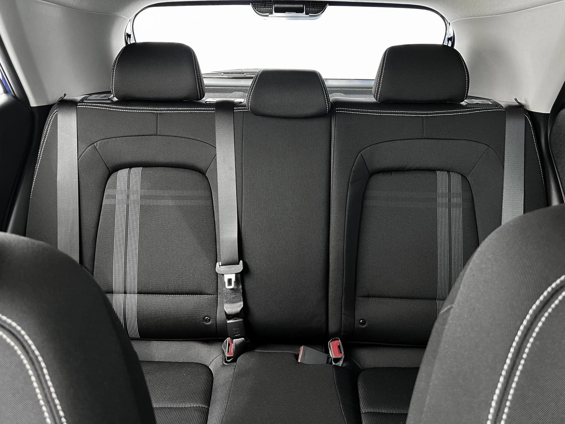 Certified 2025 Hyundai Venue SEL image 16