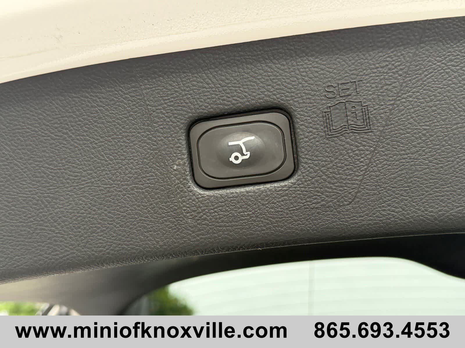 Used 2024 Ford Edge Titanium AWD/4WD image 18