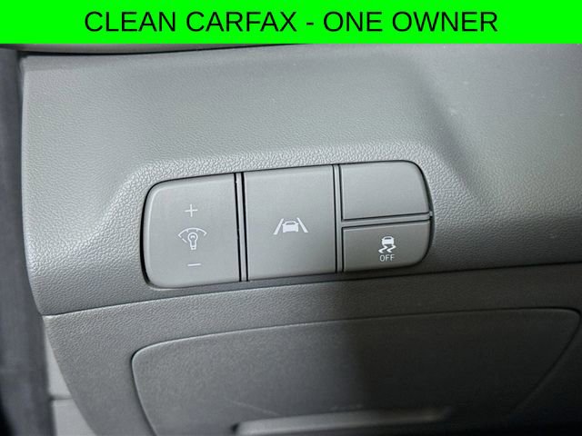 Used 2023 Hyundai Elantra SEL image 12