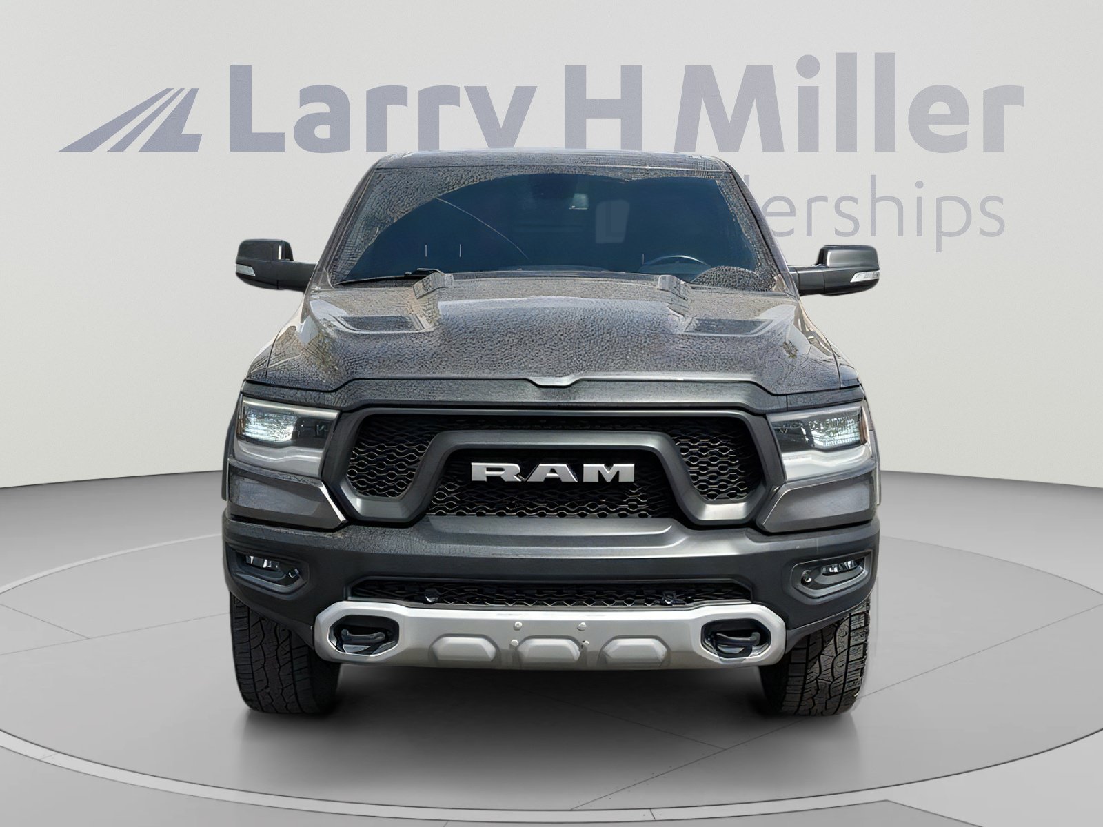 Used 2019 RAM 1500 Rebel w/ Rebel Level 2 Equipment Group AWD/4WD image 4