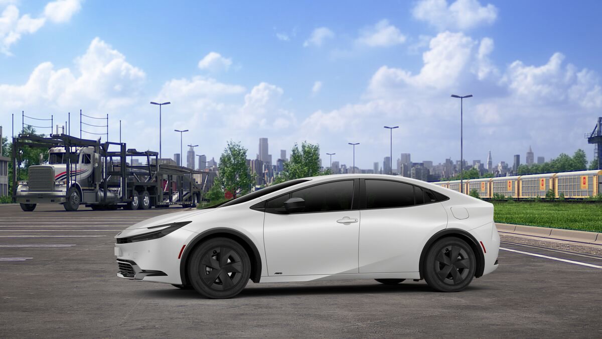 New 2026 Toyota Prius LE image 3