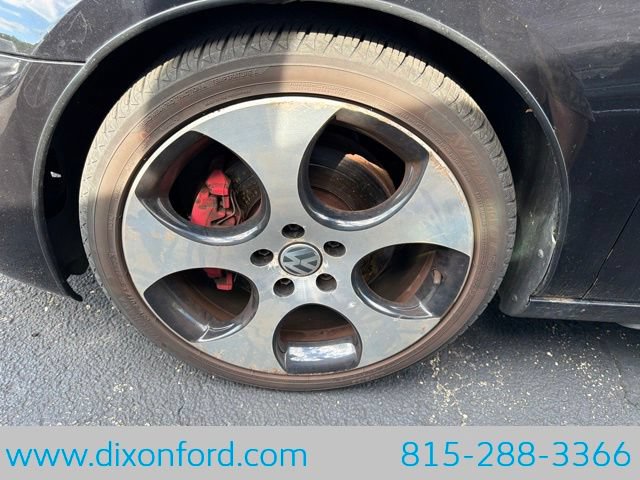 Used 2011 Volkswagen GTI 2-Door FWD image 11