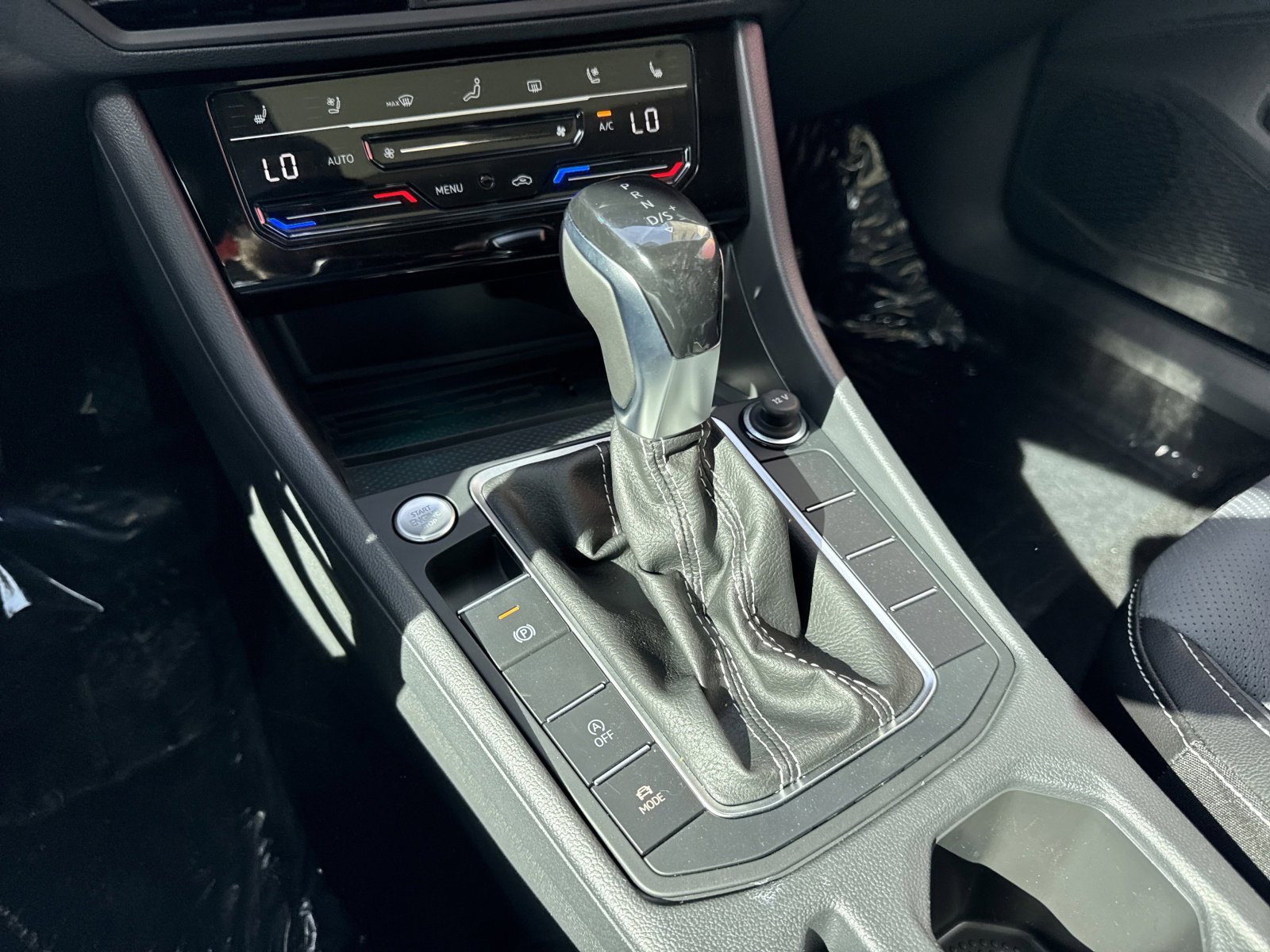 New 2026 Volkswagen Jetta SEL image 21