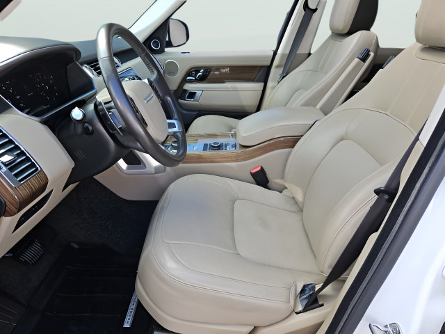 Used 2018 Land Rover Range Rover HSE AWD/4WD image 11