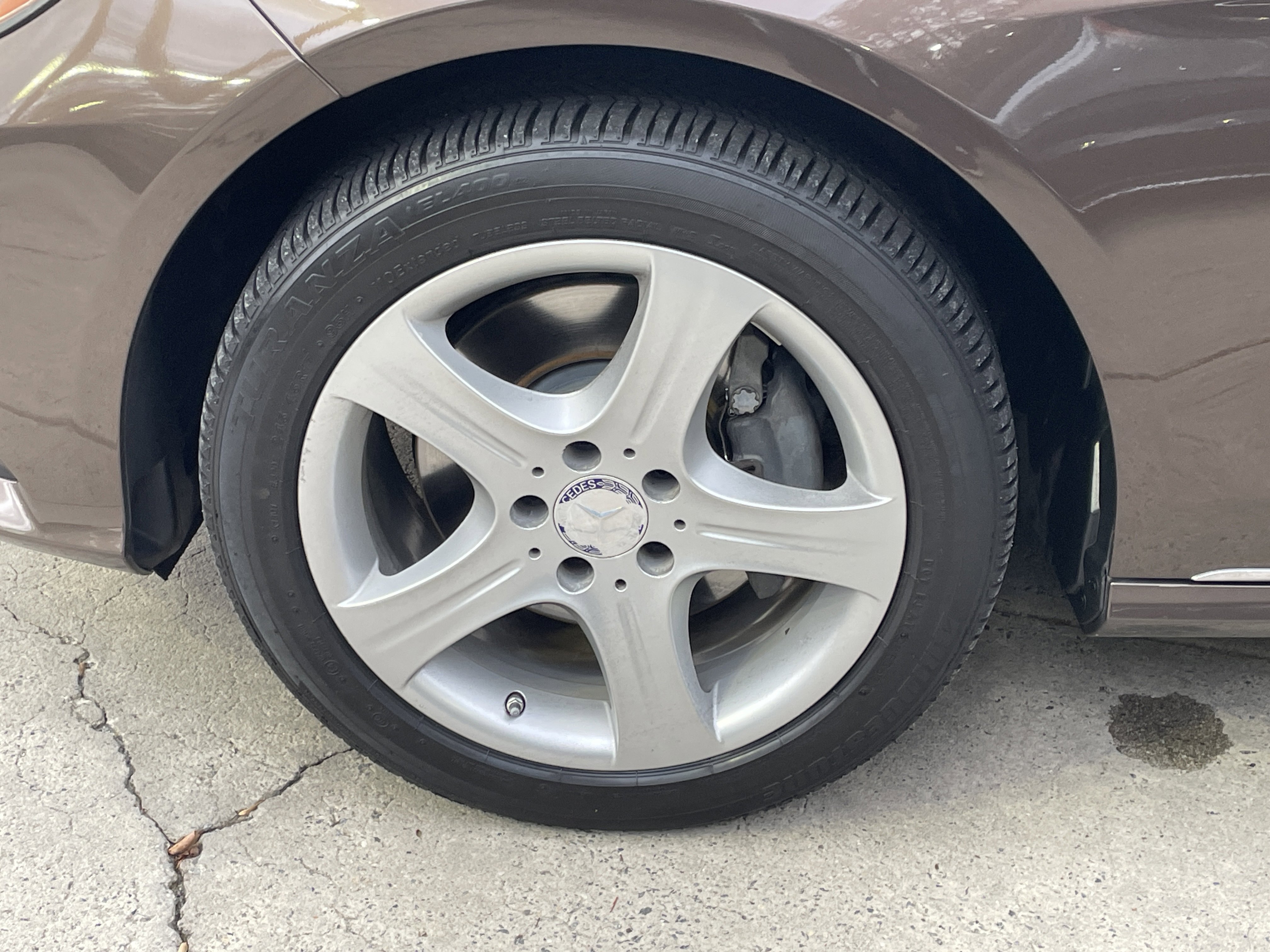 Used 2014 Mercedes-Benz E 250 BlueTEC Sedan image 16