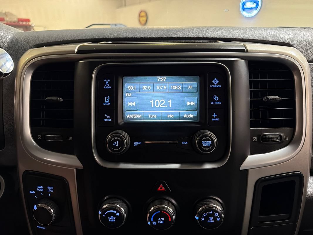 Used 2018 RAM 2500 SLT AWD/4WD image 21