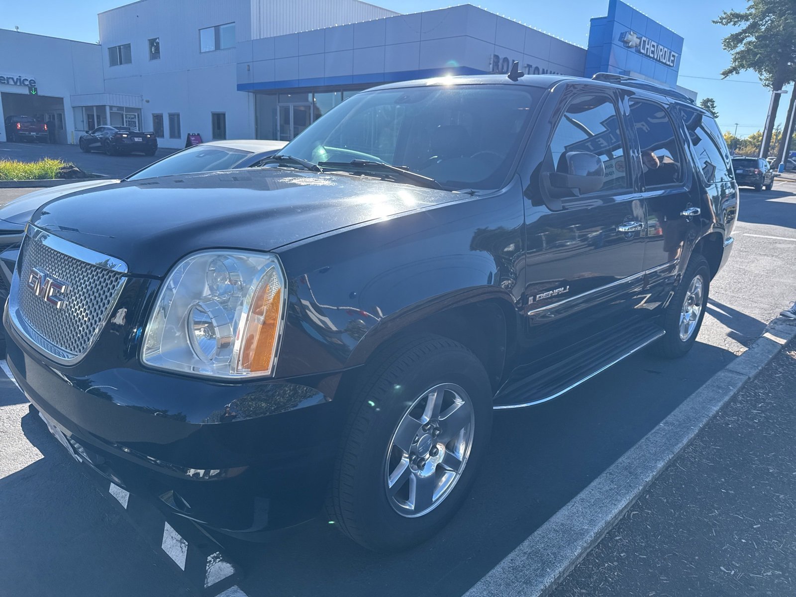 Used 2007 GMC Yukon Denali