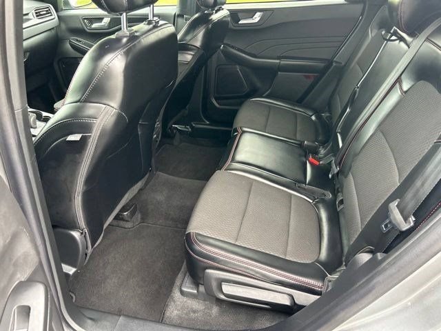 Used 2024 Ford Escape ST-Line AWD/4WD image 39