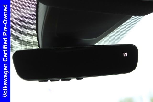 Used 2025 Volkswagen Atlas Cross Sport SEL R-Line AWD/4WD image 47