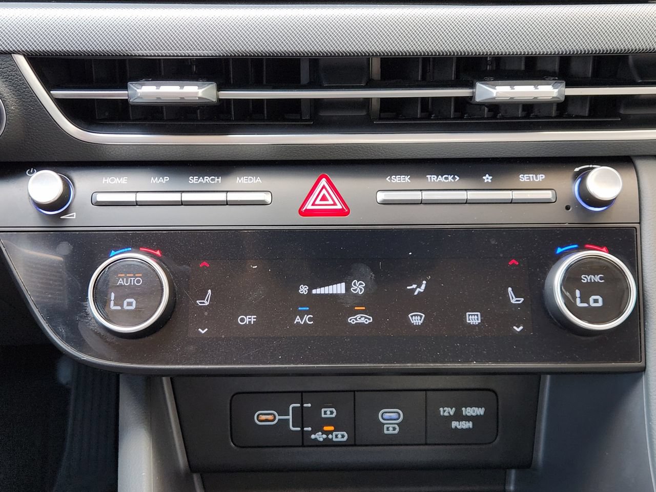 Used 2024 Hyundai Sonata SEL FWD image 15
