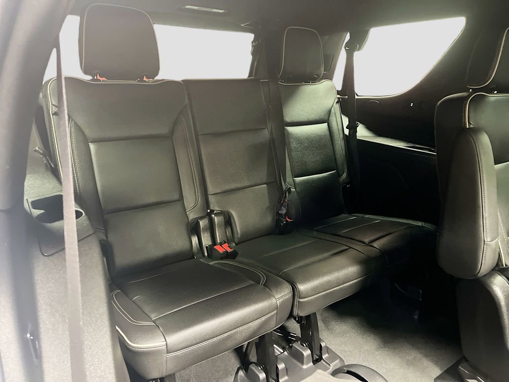 Used 2023 Chevrolet Tahoe Premier AWD/4WD image 29