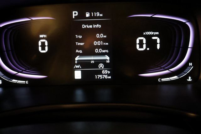 Used 2025 Kia Soul GT-Line FWD image 16
