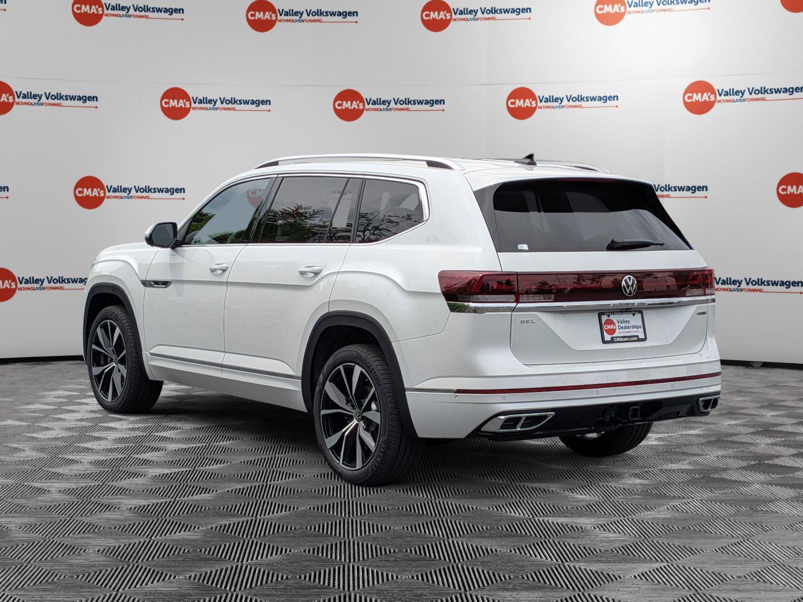 New 2026 Volkswagen Atlas SEL Premium R-Line AWD/4WD image 7