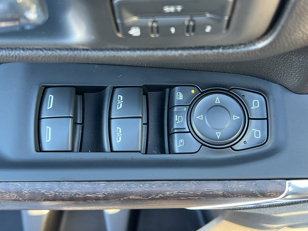 Used 2023 GMC Sierra 2500 Denali image 15