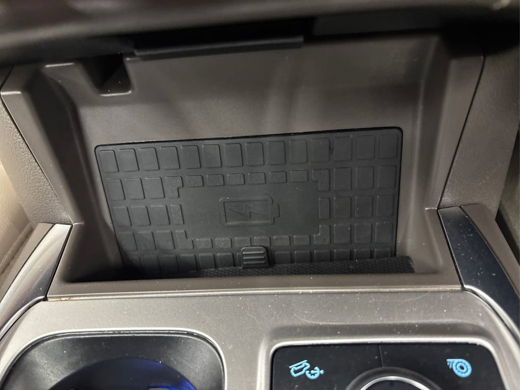 Used 2021 Ford Explorer Platinum w/ Equipment Group 601A image 45