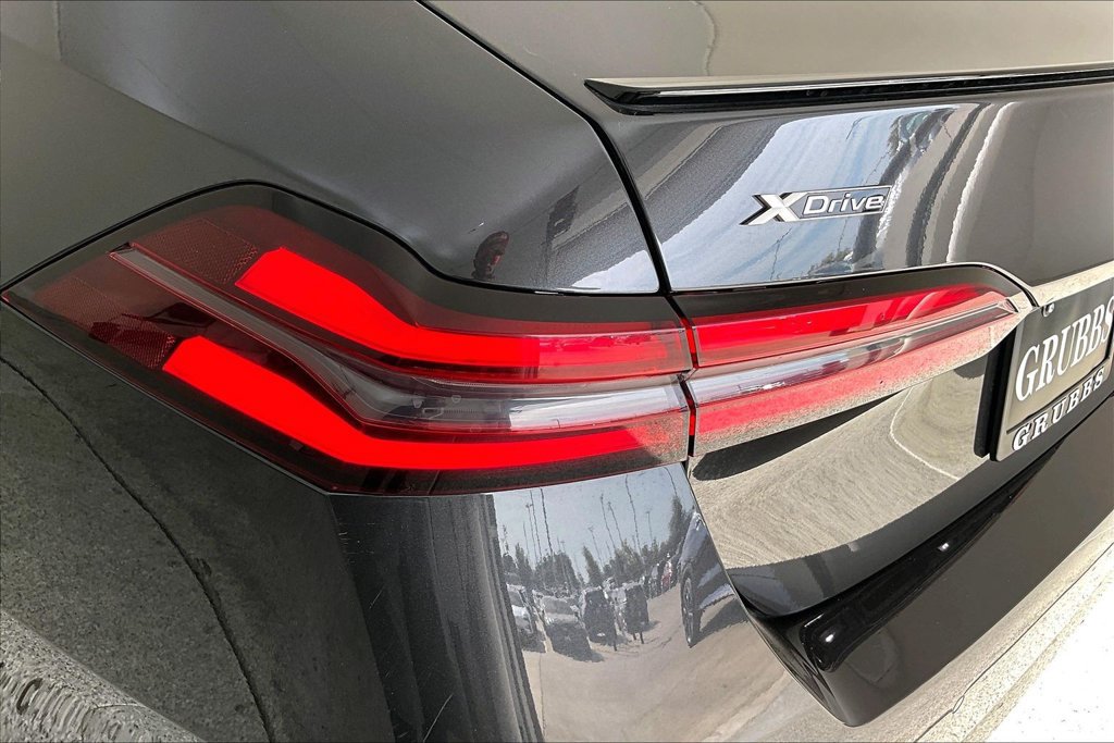 Used 2026 BMW 540i xDrive AWD/4WD image 37