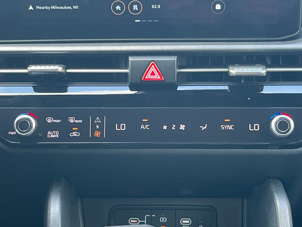 New 2026 Kia Sportage X-Line w/ X-Line Technology Package image 31