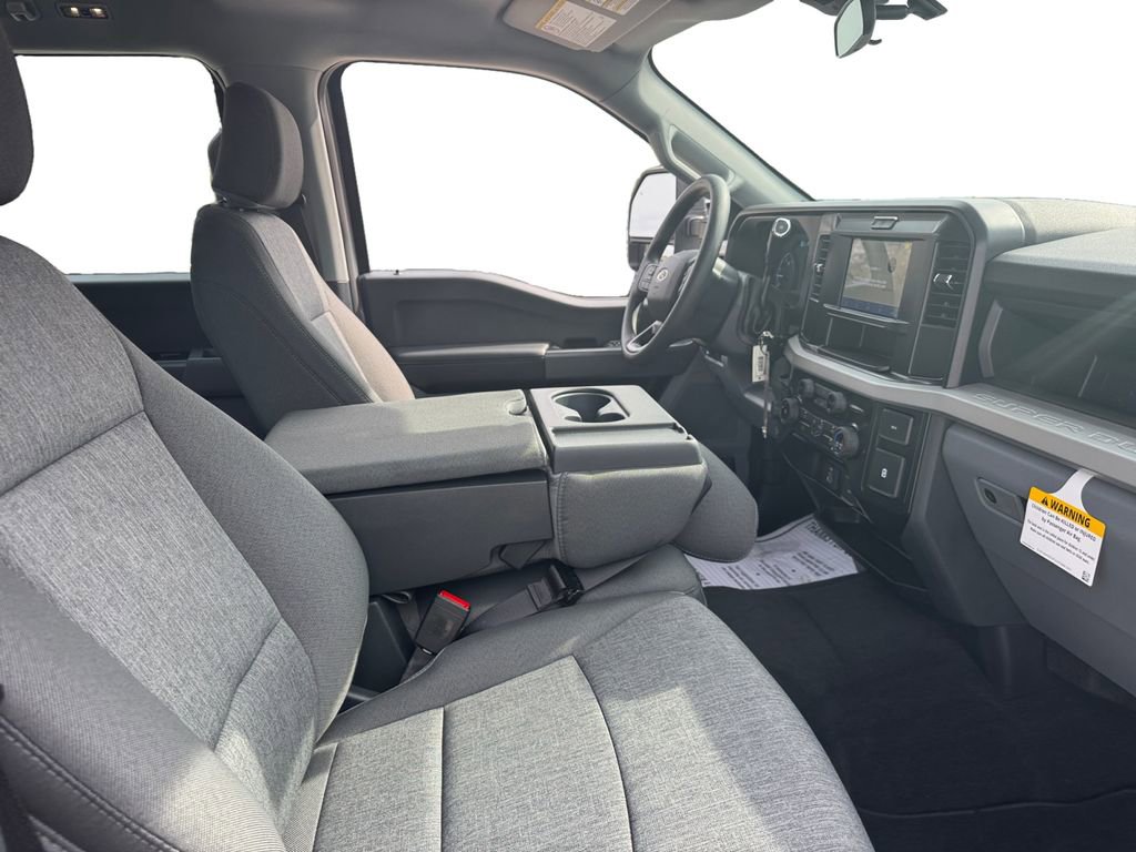New 2026 Ford F250 XL w/ STX Appearance Package AWD/4WD image 18