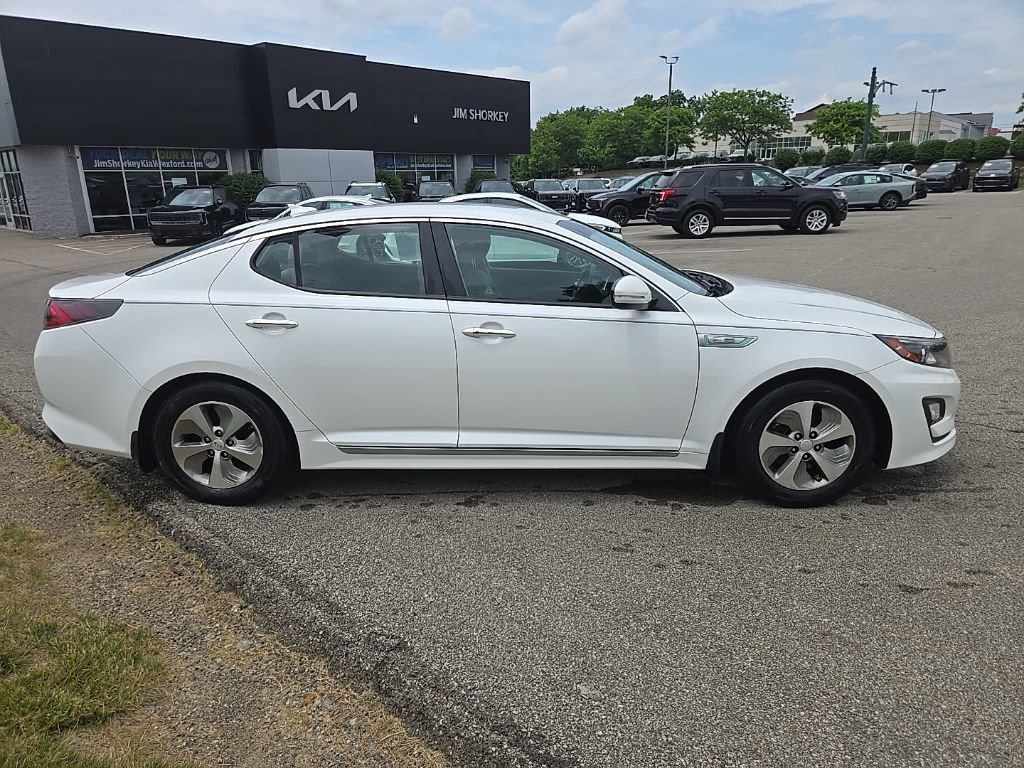 Used 2015 Kia Optima LX FWD image 2