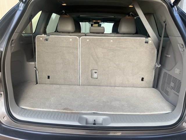 Used 2019 Toyota Highlander XLE image 8