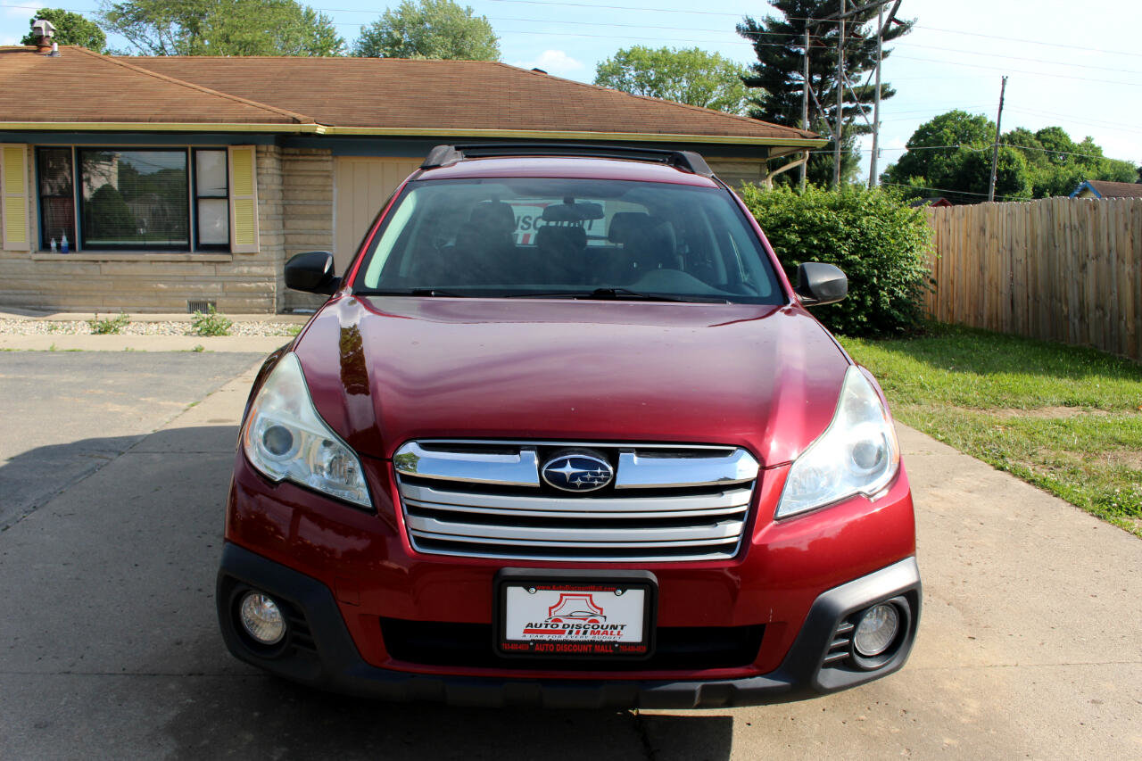 Used 2014 Subaru Outback 2.5i w/ Alloy Wheel Package image 3