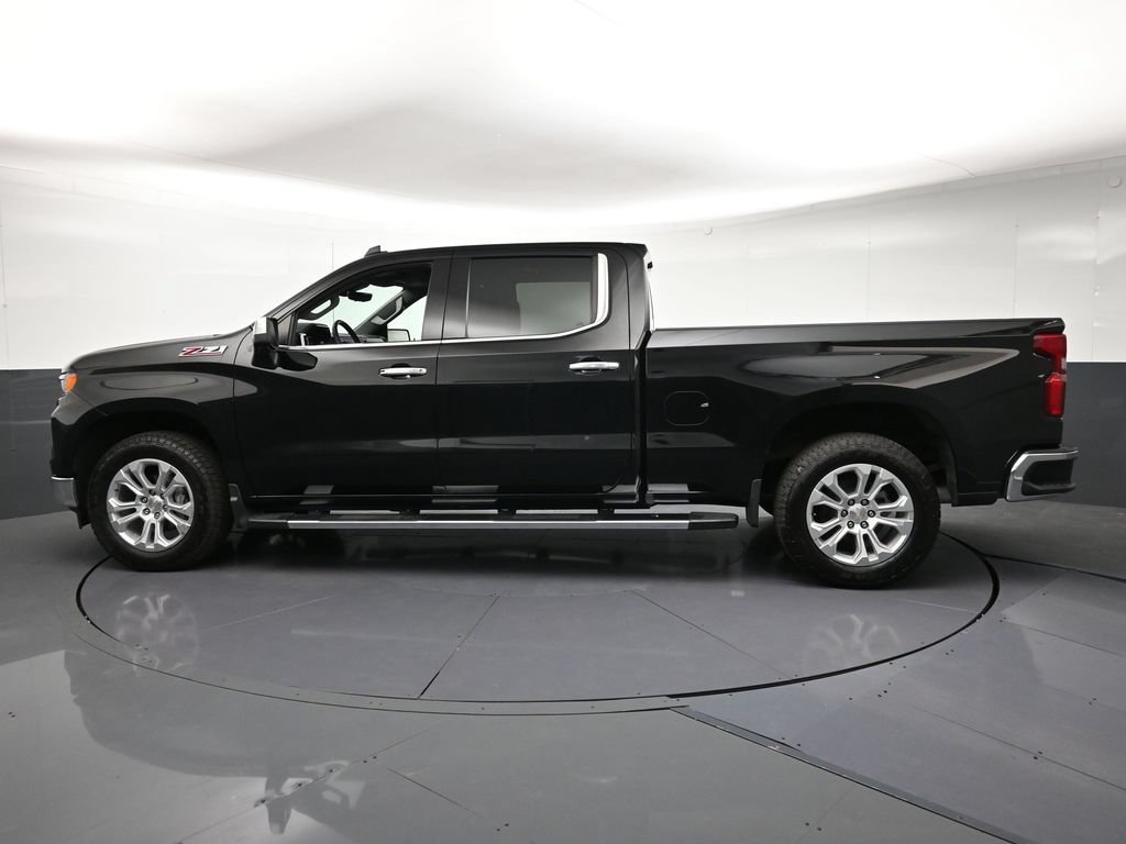 Certified 2023 Chevrolet Silverado 1500 LTZ w/ LTZ Premium Package AWD/4WD image 2