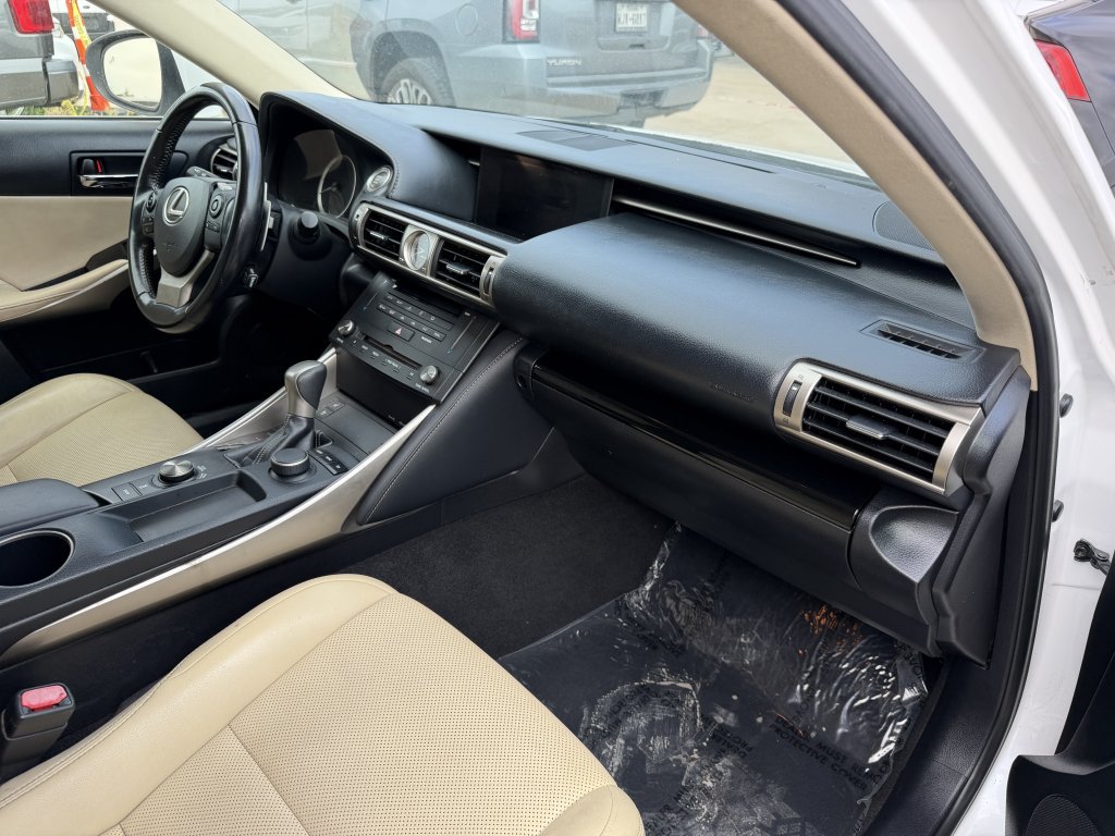 Used 2016 Lexus IS 350 w/ Premium Package RWD image 19
