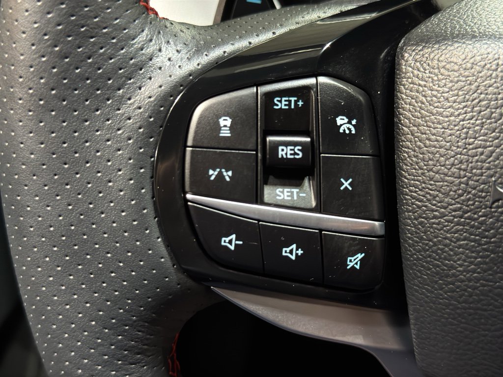 Used 2025 Ford Explorer ST image 25