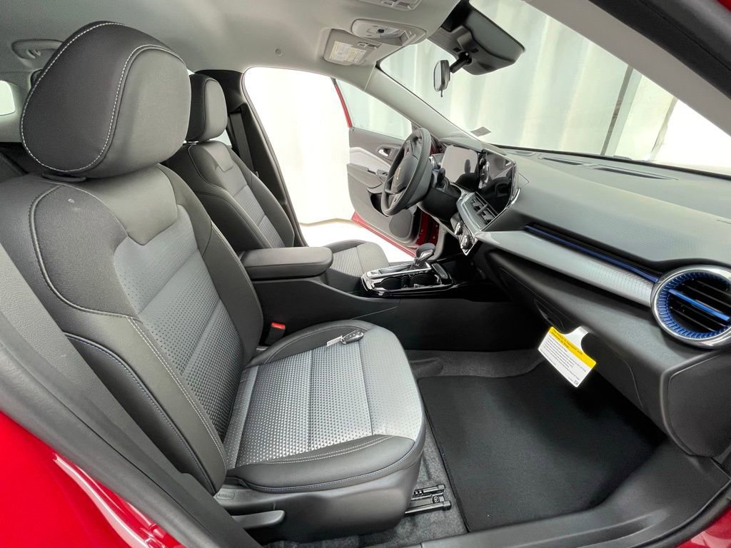 New 2026 Chevrolet Trax LT image 13