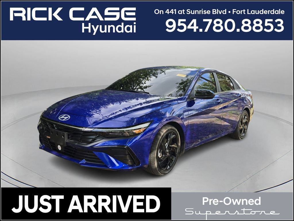 Certified 2026 Hyundai Elantra SEL Sport w/ Cargo Package image 1