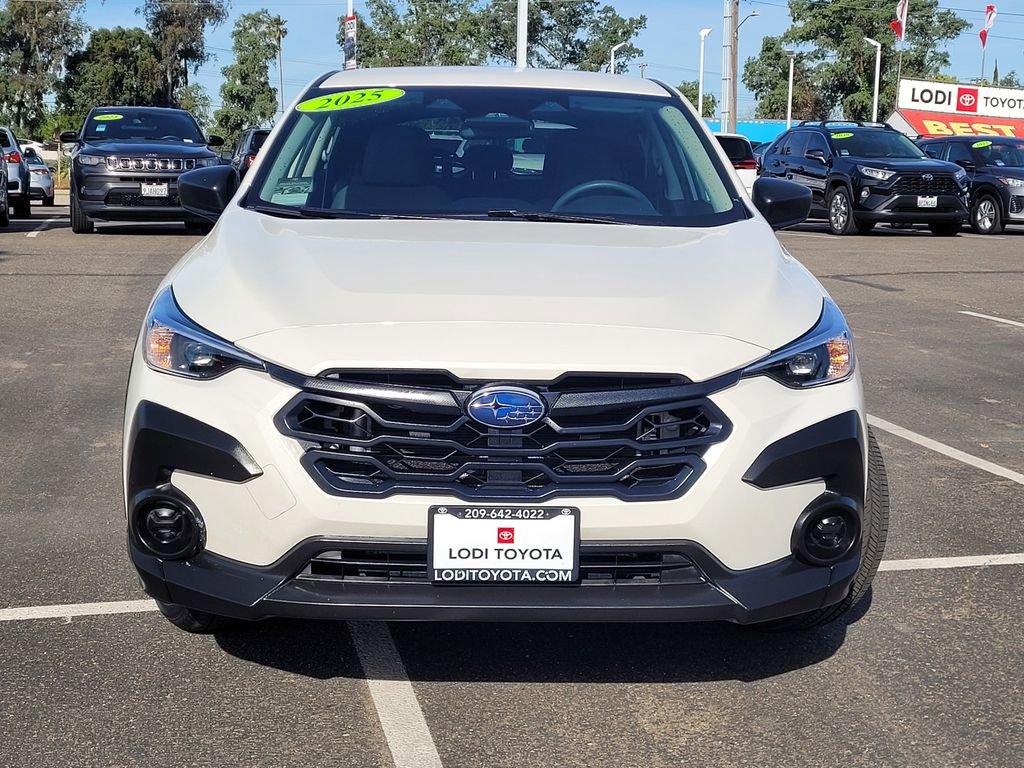 Used 2025 Subaru Crosstrek 2.0i AWD/4WD image 2