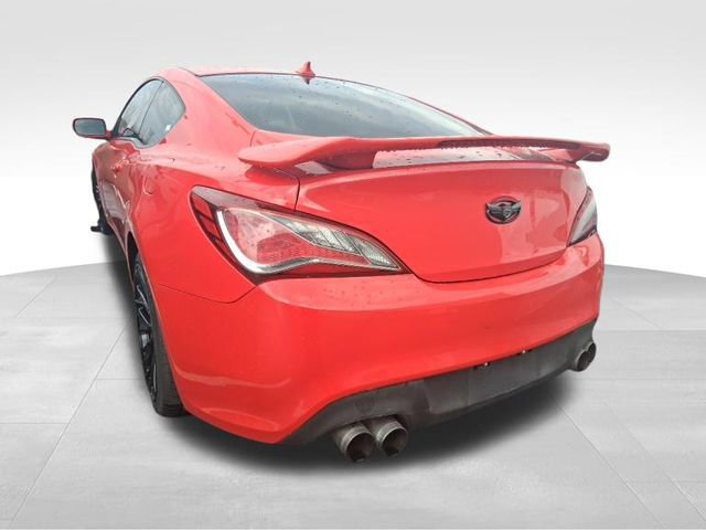 Used 2013 Hyundai Genesis 3.8 RWD image 12