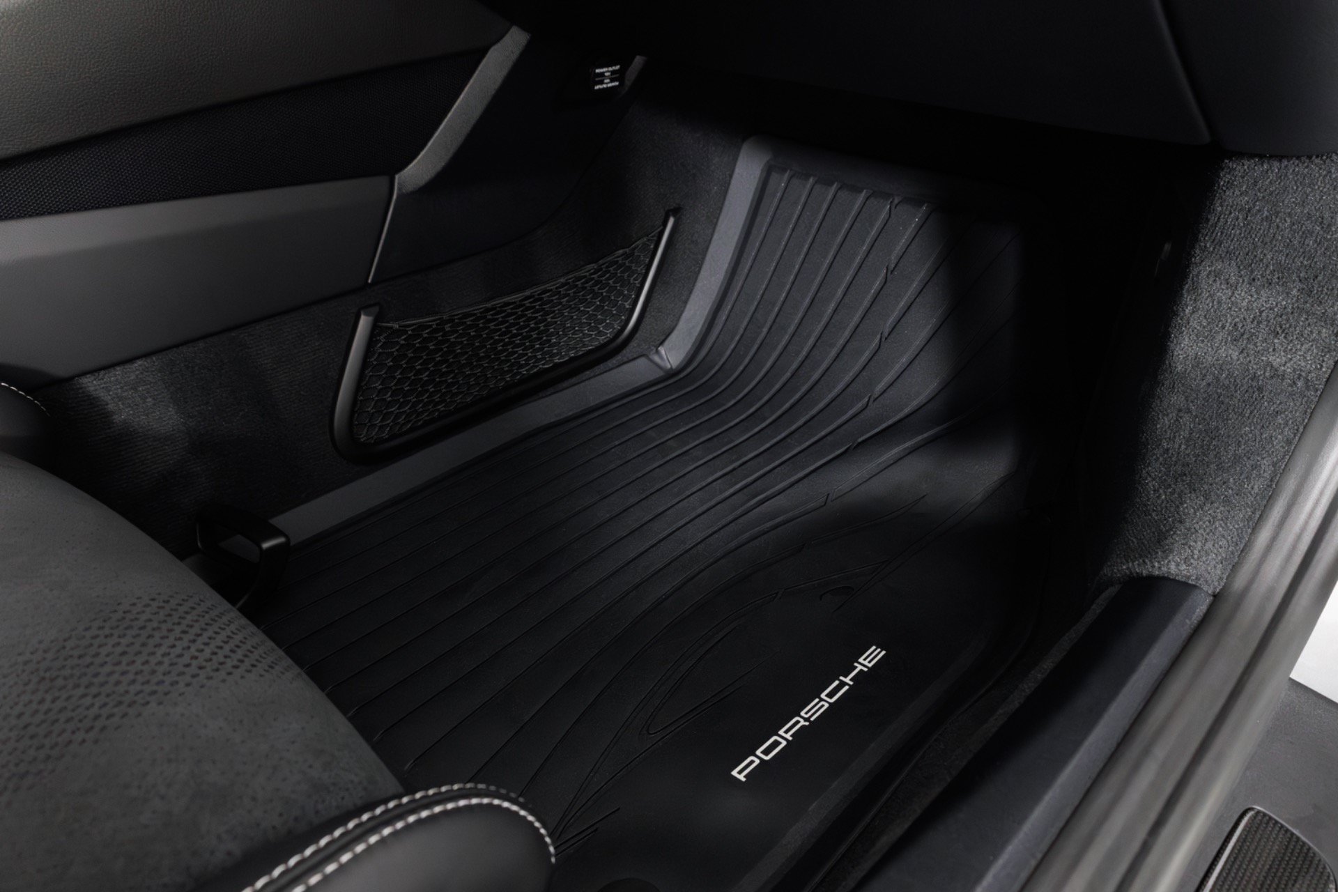 Used 2019 Porsche 911 GT3 RS RWD image 39